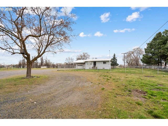 33037 West Spearman Road Hermiston, OR 97838 - Photo 27 of 48