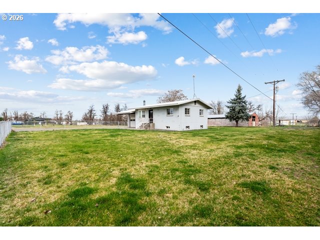 33037 West Spearman Road Hermiston, OR 97838 - Photo 35 of 48