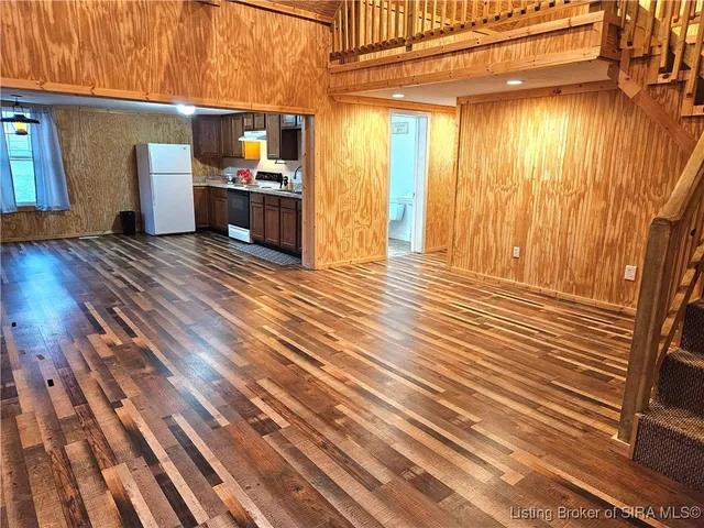 $124,900 | 214 Cravens Street, Madison, IN 47250