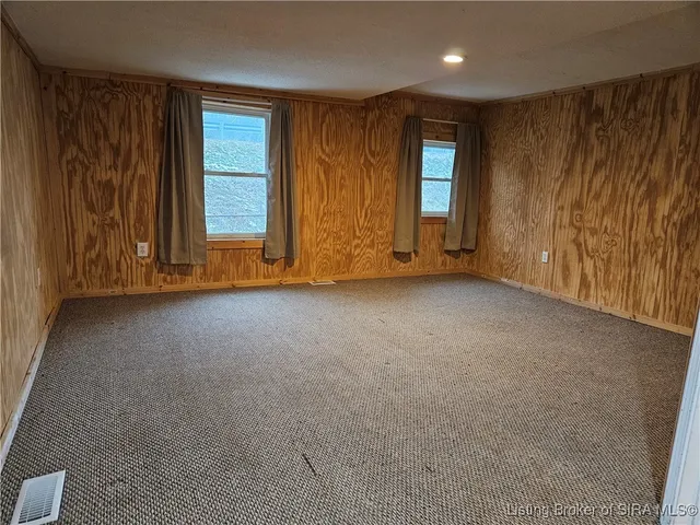 $124,900 | 214 Cravens Street, Madison, IN 47250