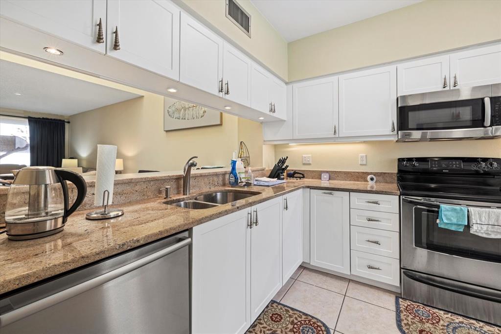2012 Harbourside Drive, Unit 2102 Longboat Key, FL 34228 - Photo 5 of 34