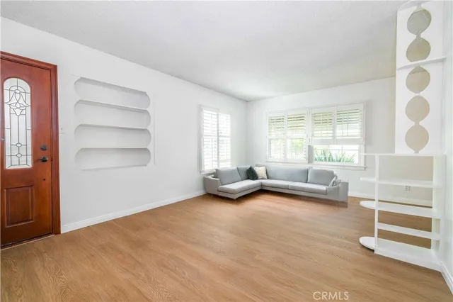 $719,900 | 3016 West Via Corona, Montebello, CA 90640