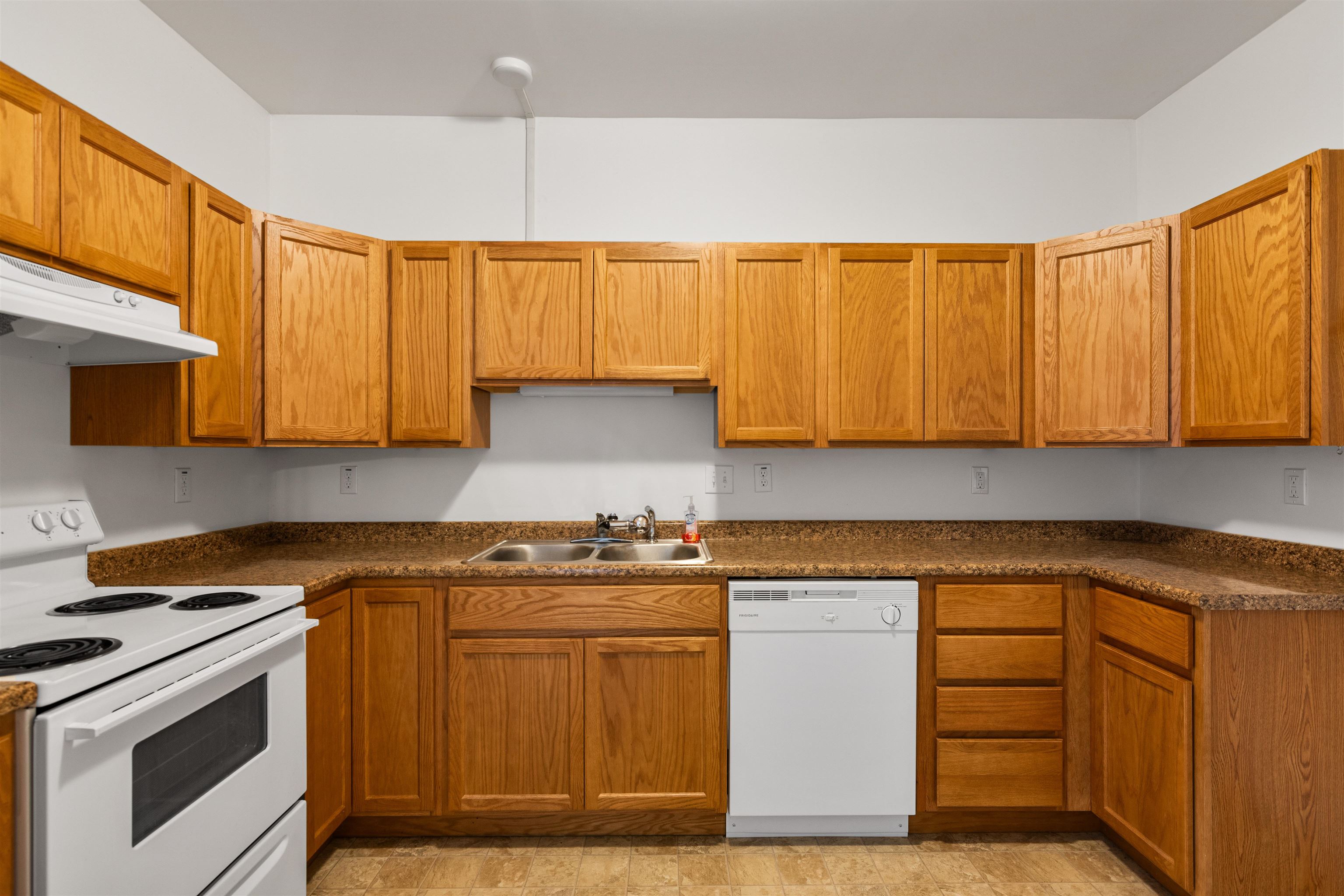 1 Atrium Way, Unit 102 Milton, VT 05468 - Photo 12 of 19 Gallery Image 12