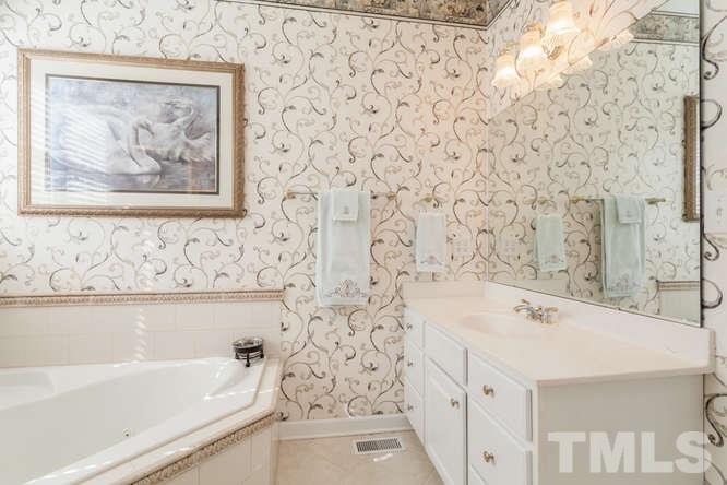 3925 Lauriston Road Raleigh, NC 27616 - Photo 12 of 21 Gallery Image 12