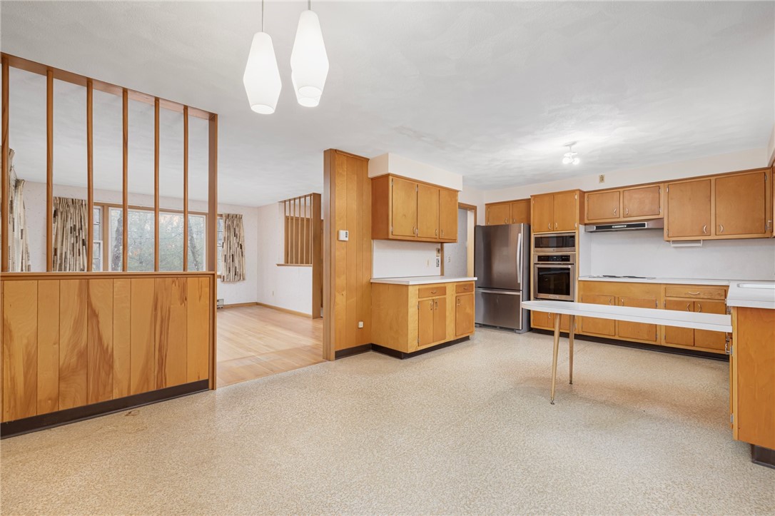 1 Angell Road Lincoln, RI 02865 - Photo 11 of 40
