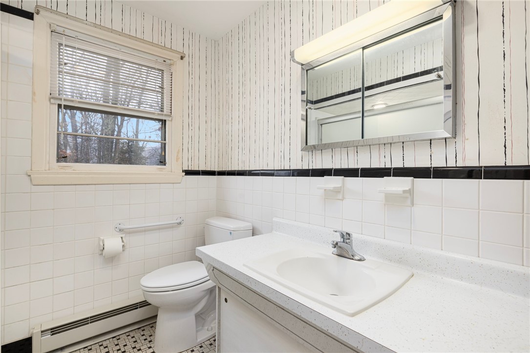 1 Angell Road Lincoln, RI 02865 - Photo 24 of 40