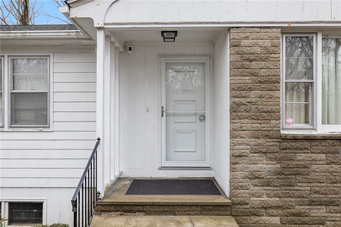 1 Angell Road Lincoln, RI 02865 - Photo 4 of 40