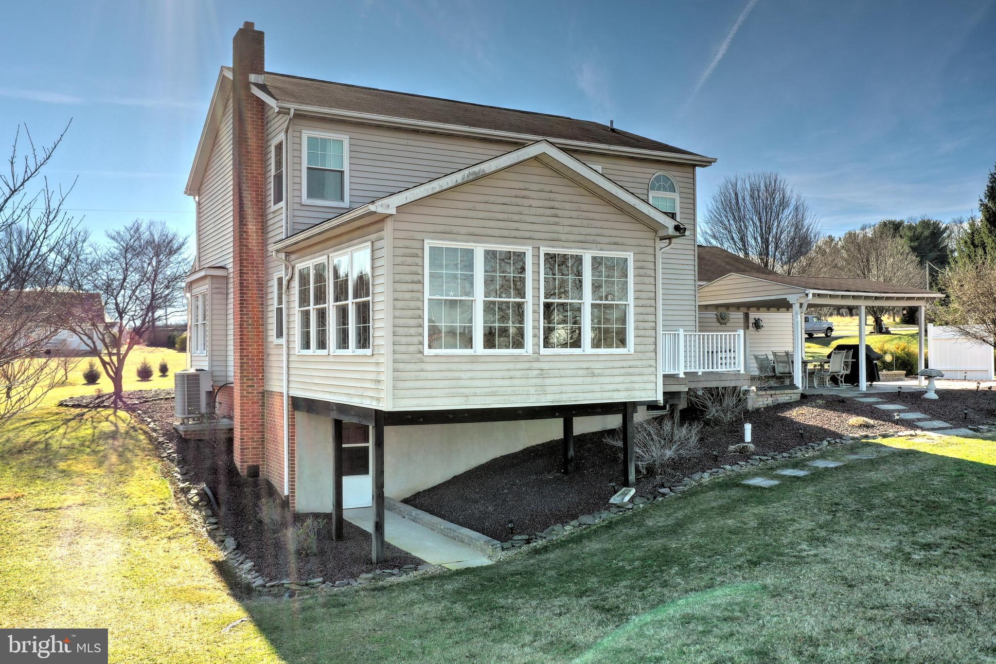 6459 Pamadeva Road Hanover, PA 17331 - Photo 7 of 69