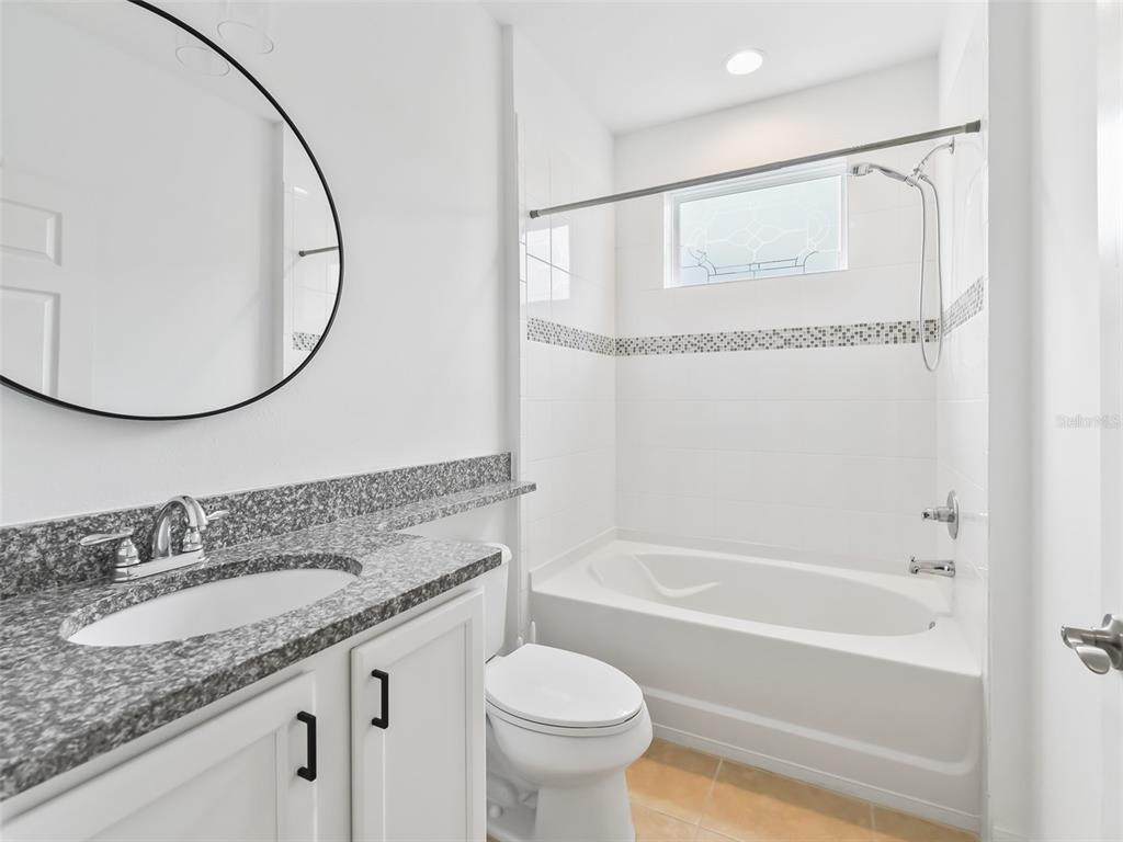 4976 Northwest 35th Ln Road Ocala, FL 34482 - Photo 7 of 33