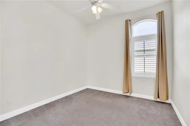 $3,300 | 7627 South Village Square, Vero Beach, FL 32966