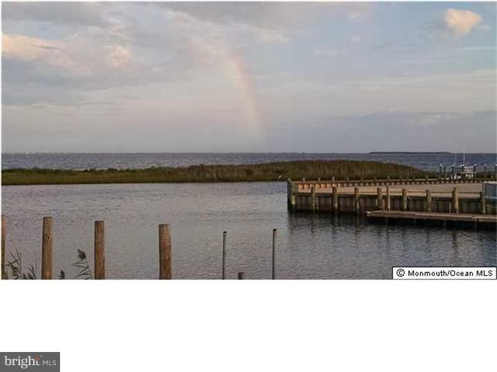 158 Flamingo Road Tuckerton, NJ 08087 - Photo 2 of 9