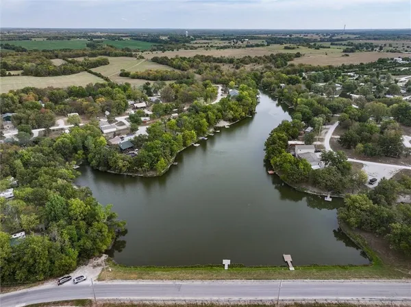 $10,000 | 50 Tamarack Lane, Linn Valley, KS 66040