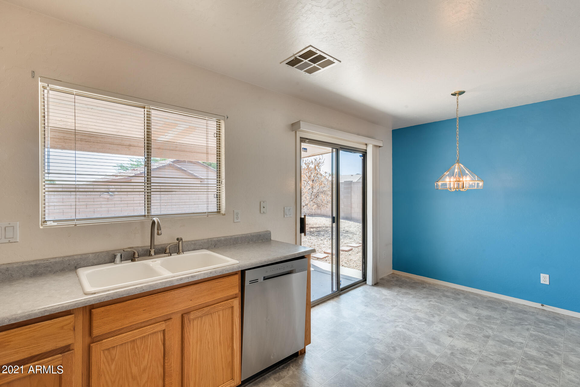 14847 West Redfield Road Surprise, AZ 85379 - Photo 21 of 31