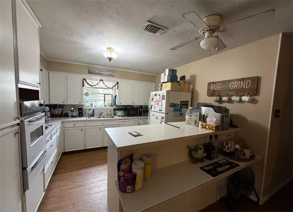 $1,795 | 4101 Woodcrest Drive, Bryan, TX 77802