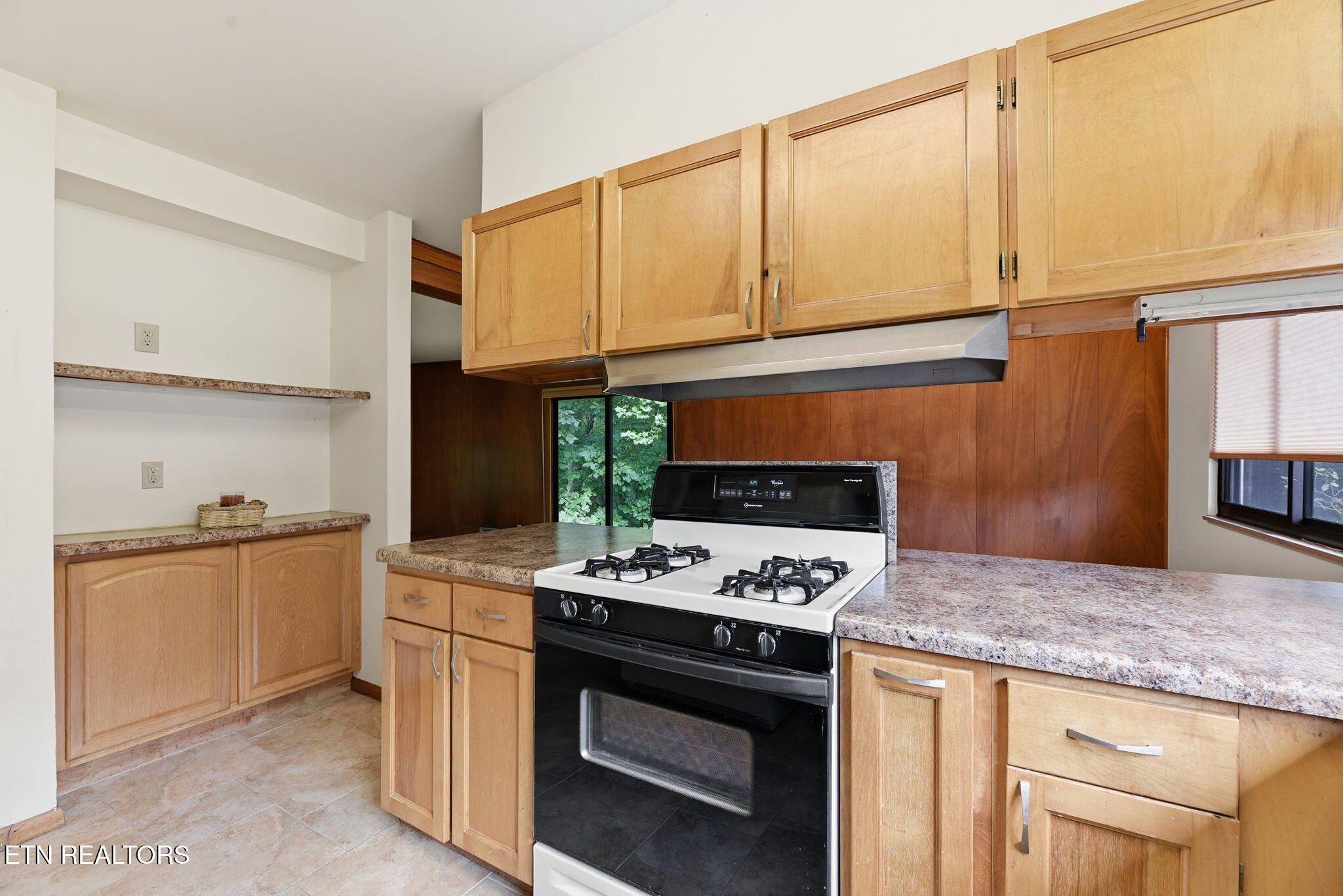 103 Endicott Lane Oak Ridge, TN 37830 - Photo 13 of 34 Kitchen