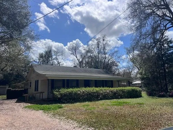 $179,500 | 5301 Horseshoe Drive, Alexandria, LA 71302