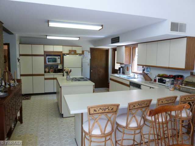 1195 Daisy Trail Road Germanton, NC 27019 - Photo 8 of 16 Breakfast. Spacious kitche with island and breakfast bar area.
