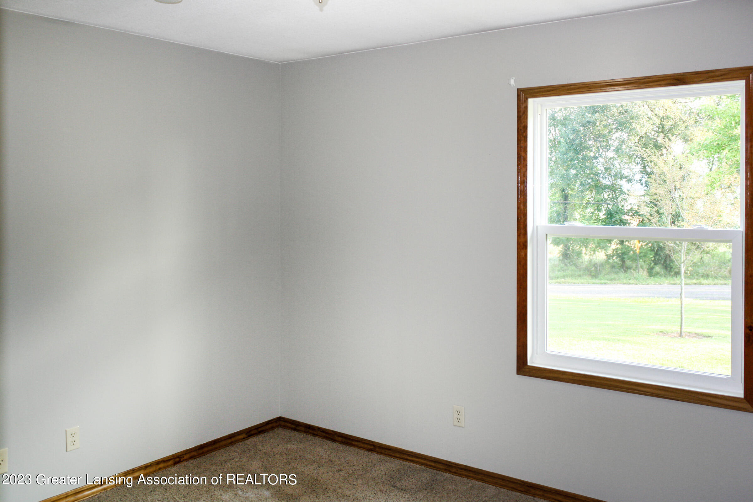 13615 Miner Road Albion, MI 49224 - Photo 10 of 32 IMG_3562