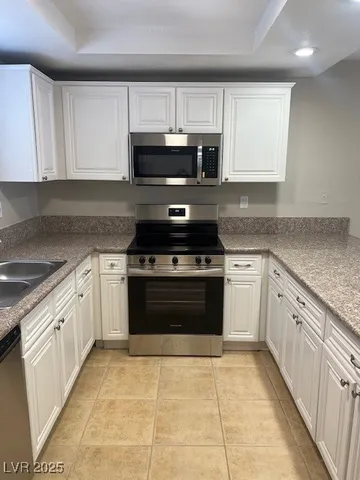 $1,200 | 4743 Elk Springs Avenue, Unit A, Las Vegas, NV 89103