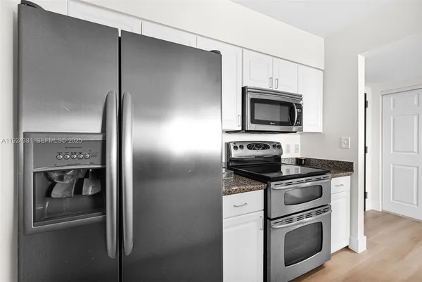 $6,000 | 90 Alton Road, Unit 1908, Miami Beach, FL 33139