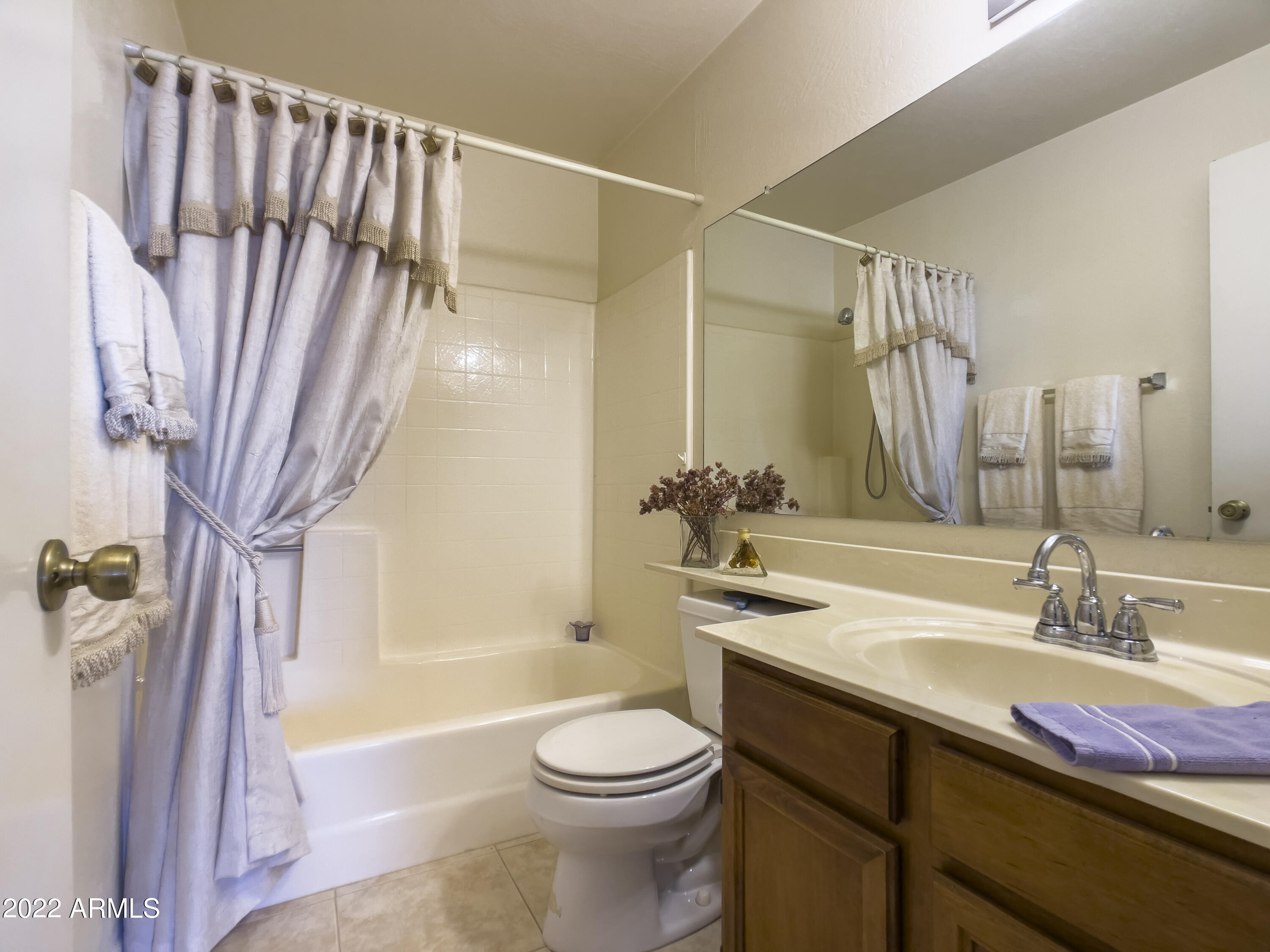 2455 East Broadway Road, Unit 13 Mesa, AZ 85204 - Photo 18 of 28 IMG_3043