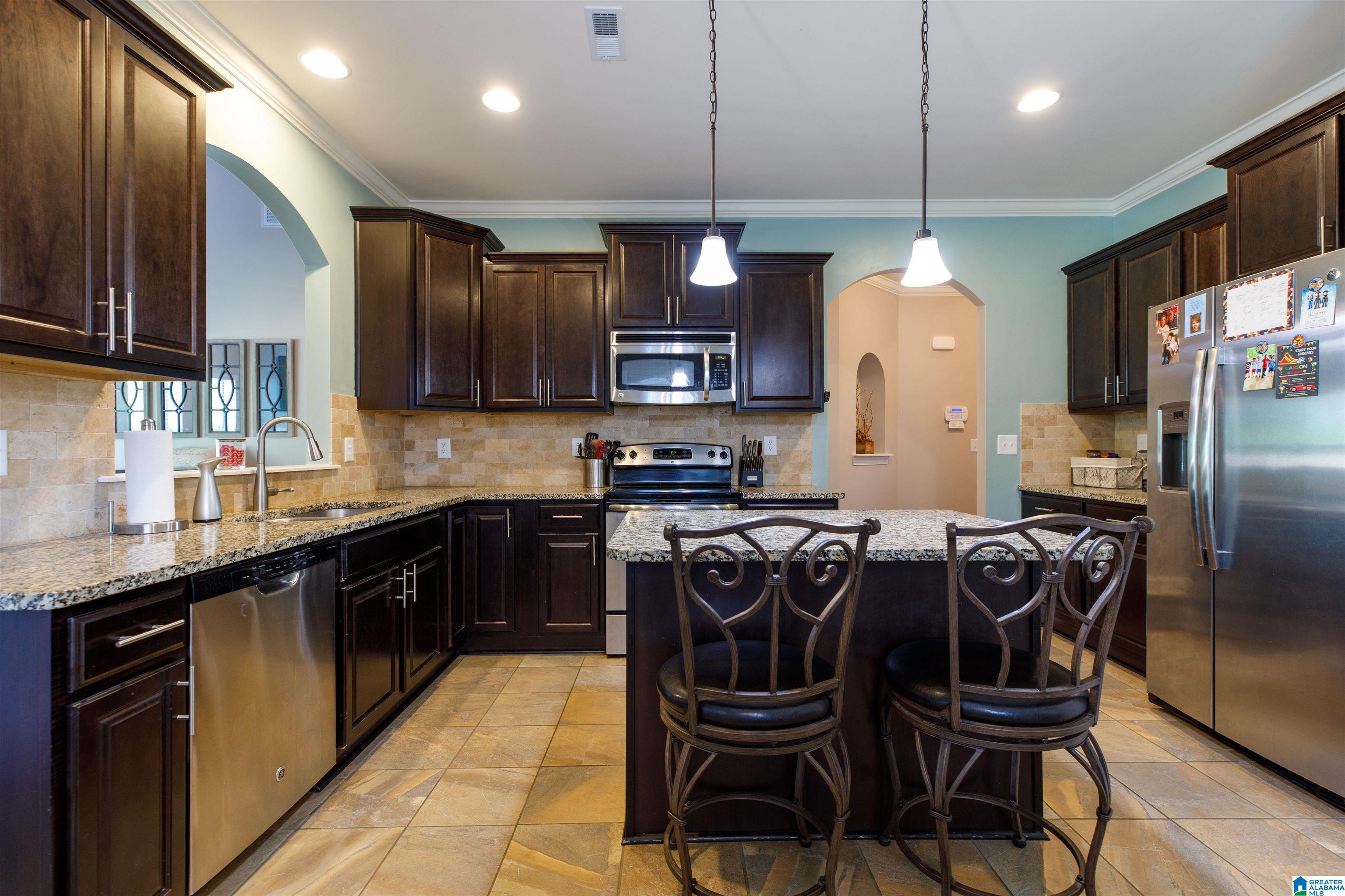 1076 Riviera Drive Calera, AL 35040 - Photo 16 of 48