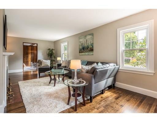 52 Allen Road Winchester, MA 01890 - Photo 5 of 27 Gallery Image 5