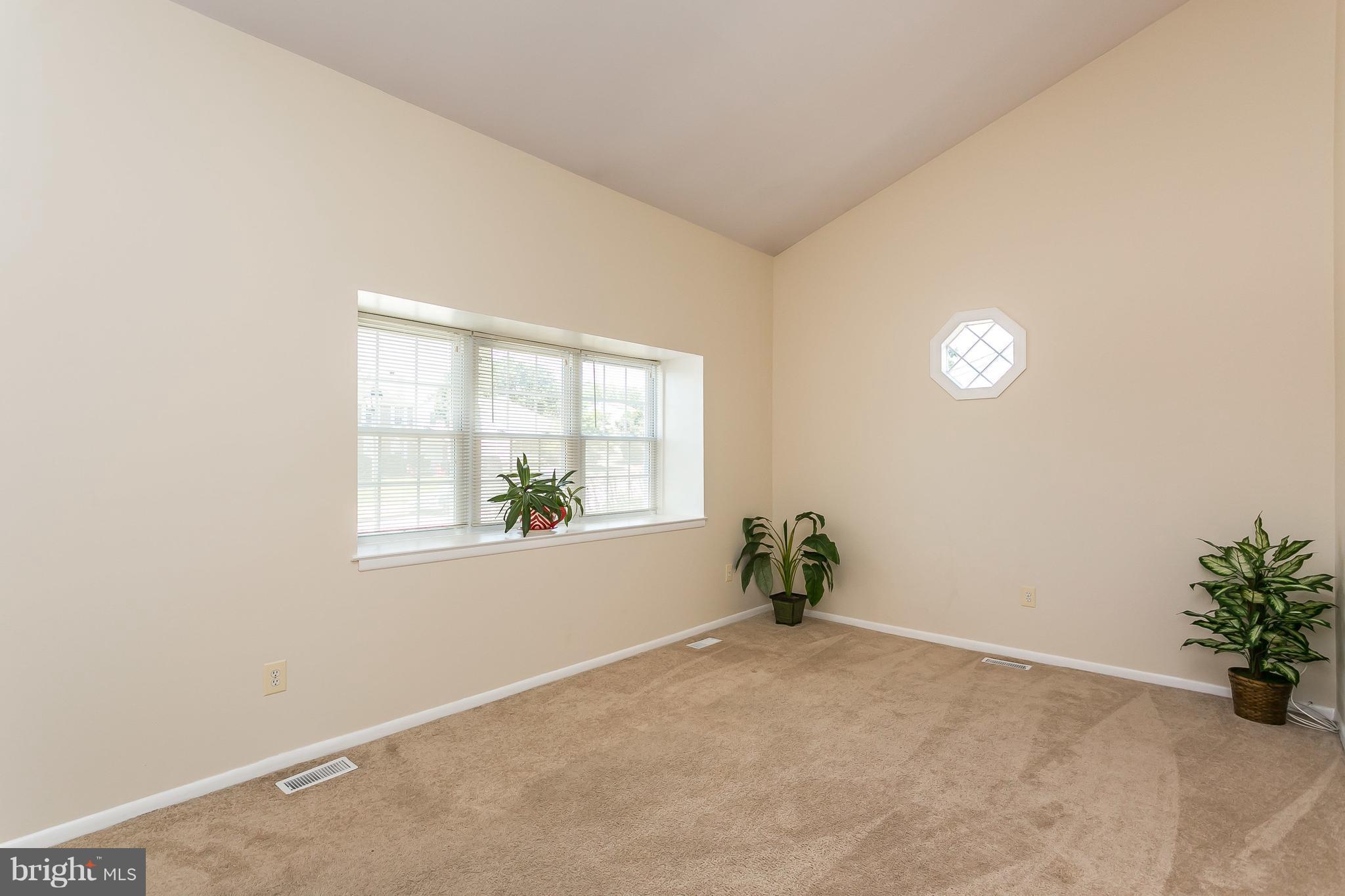 4812 Galley Road Baltimore, MD 21236 - Photo 6 of 30 an empty room with a window