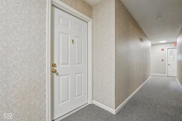 $149,900 | 9804 Legends Creek Drive, Unit 104, Indianapolis, IN 46229