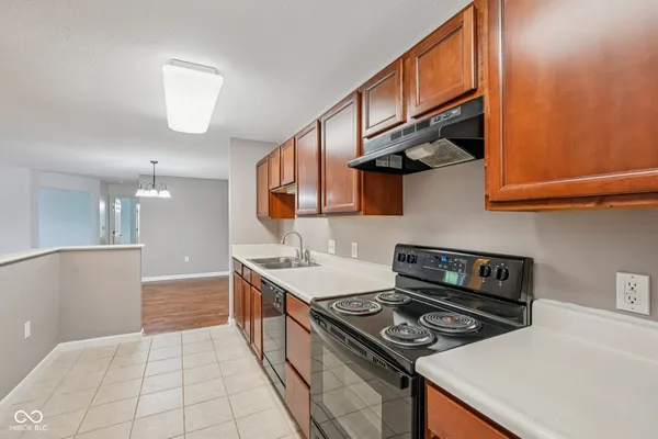 $149,900 | 9804 Legends Creek Drive, Unit 104, Indianapolis, IN 46229