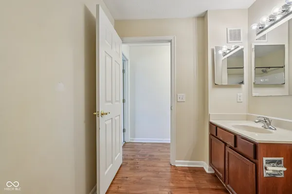 $149,900 | 9804 Legends Creek Drive, Unit 104, Indianapolis, IN 46229