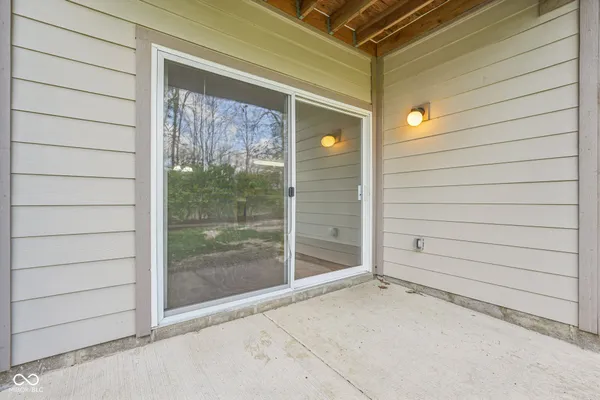 $149,900 | 9804 Legends Creek Drive, Unit 104, Indianapolis, IN 46229