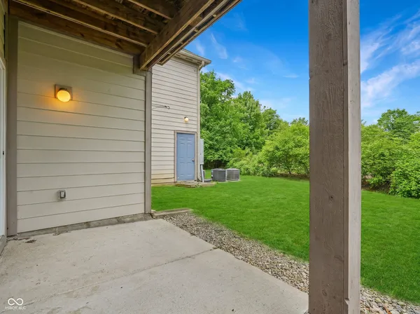 $149,900 | 9804 Legends Creek Drive, Unit 104, Indianapolis, IN 46229