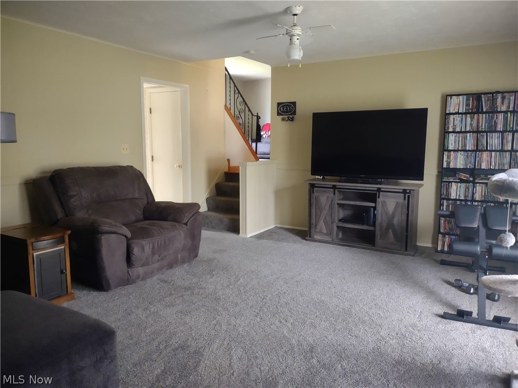 8053 Bellflower Road Mentor, OH 44060 - Photo 4 of 26 Great Space for all family activities