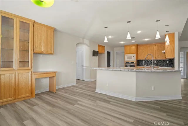 $850,000 | 13190 Cromdale Street, Oak Hills, CA 92344