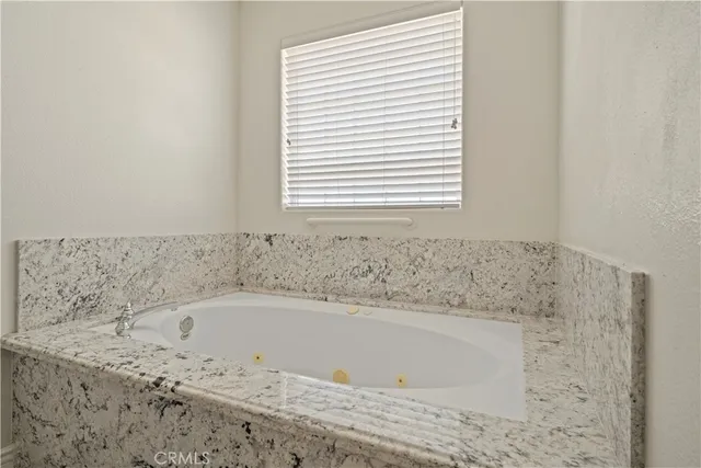 $850,000 | 13190 Cromdale Street, Oak Hills, CA 92344