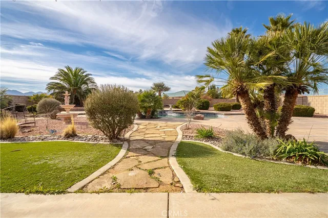 $850,000 | 13190 Cromdale Street, Oak Hills, CA 92344