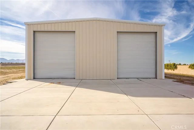 $850,000 | 13190 Cromdale Street, Oak Hills, CA 92344