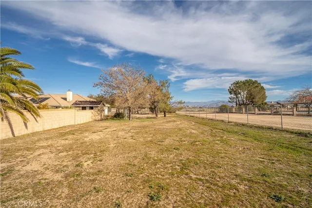 $850,000 | 13190 Cromdale Street, Oak Hills, CA 92344