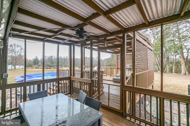 $475,000 | 92 McCarty Road, Fredericksburg, VA 22405