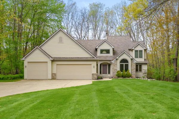 $550,000 | 6147 Autumn Ridge, Richland, MI 49083