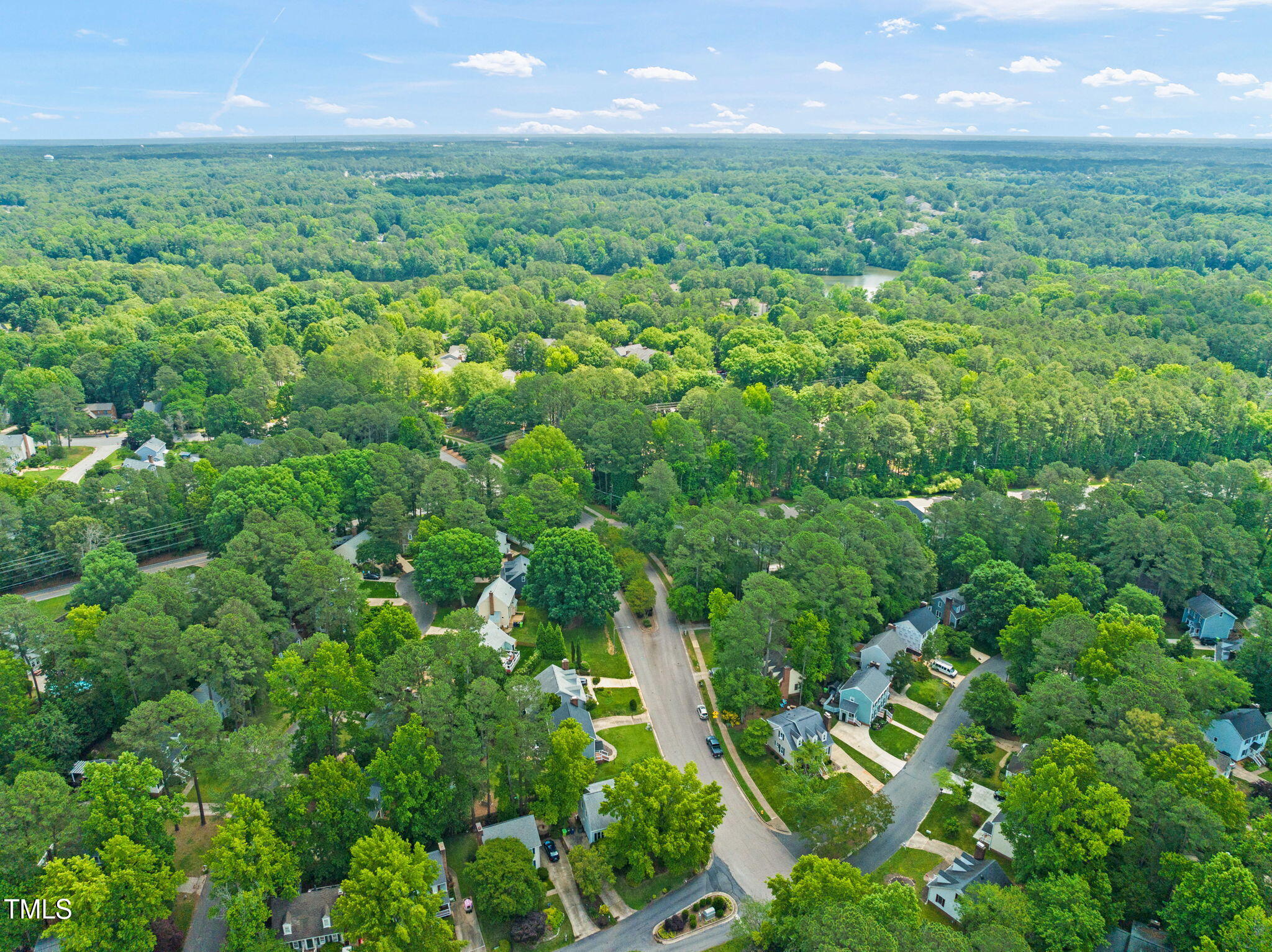 4500 Lancashire Drive Raleigh, NC 27613 - Photo 39 of 41 39-web-or-mls-untitled-63