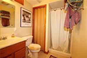 6326 Welham Road Indianapolis, IN 46220 - Photo 38 of 43 Gallery Image 38