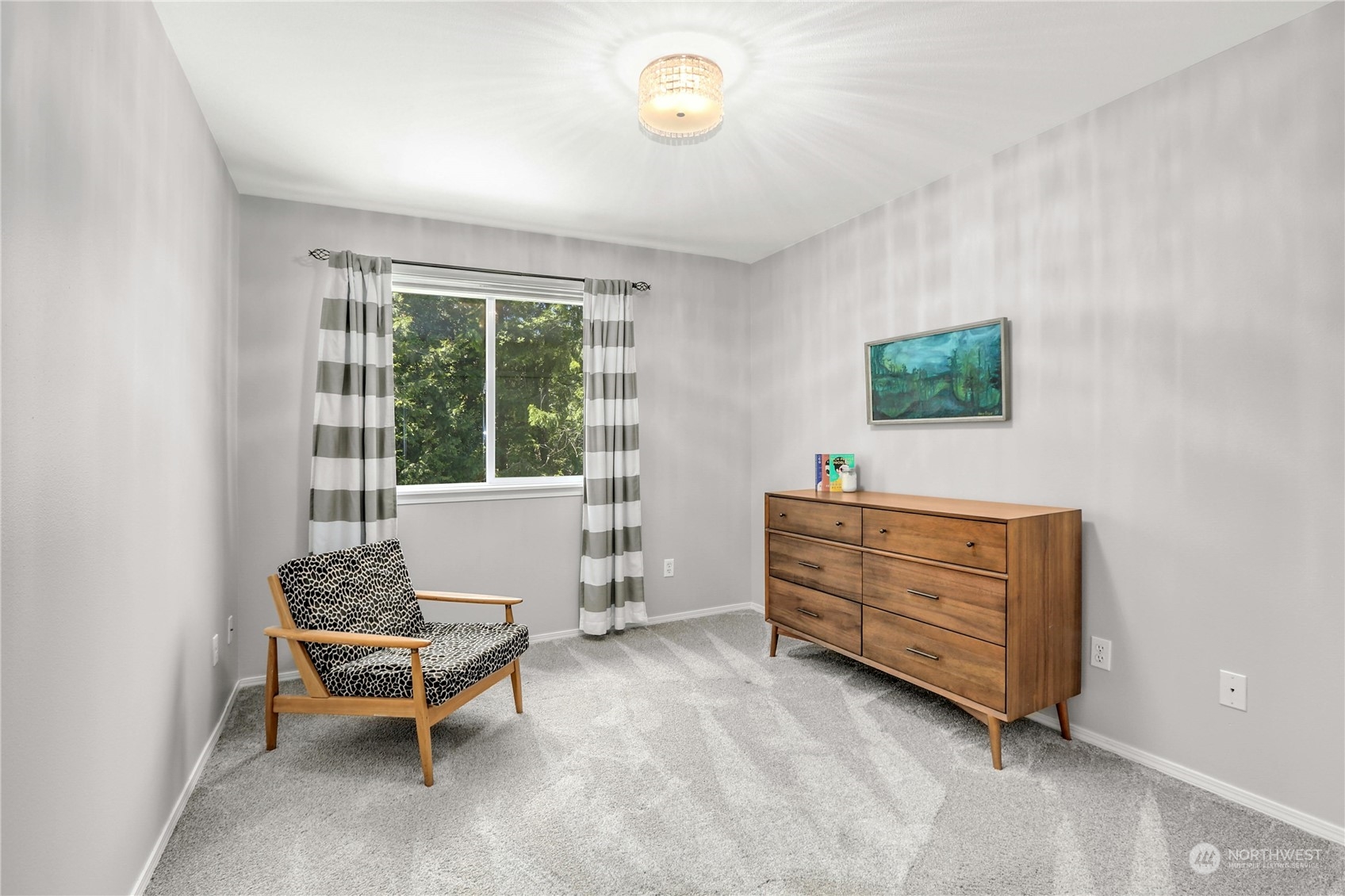 17309 106th Place Northeast Bothell, WA 98011 - Photo 27 of 39 a room with furniture and a window