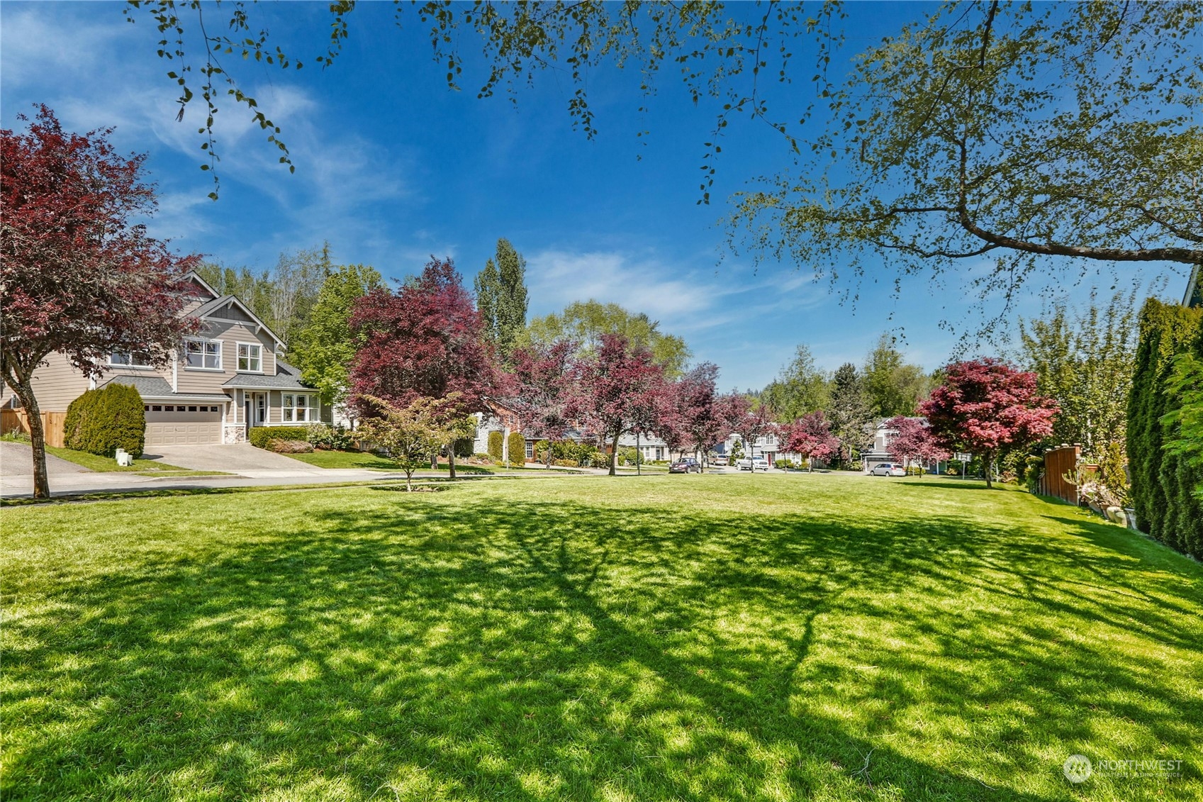 17309 106th Place Northeast Bothell, WA 98011 - Photo 39 of 39 a view of a garden