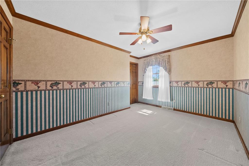 137 Field Club Circle McKees Rocks, PA 15136 - Photo 26 of 47 Gallery Image 26
