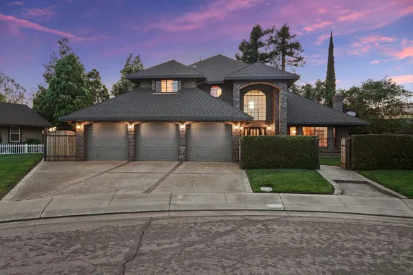 $799,500 | 1041 Yuloni Drive, Lodi, CA 95240