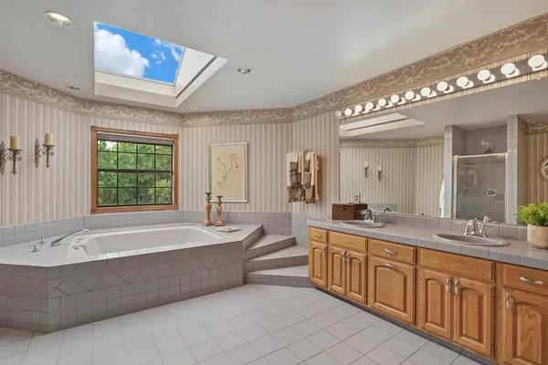 $799,500 | 1041 Yuloni Drive, Lodi, CA 95240