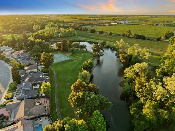 $799,500 | 1041 Yuloni Drive, Lodi, CA 95240