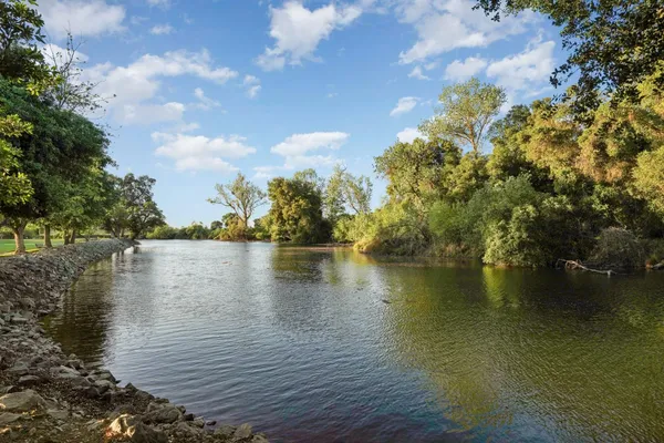 $799,500 | 1041 Yuloni Drive, Lodi, CA 95240